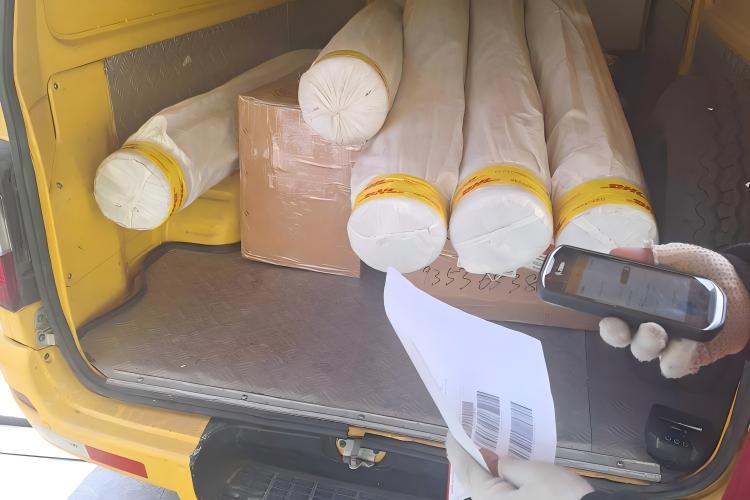 ဘူဂေးရီးယား ဖောက်သည်ထံ တန်းမြင့် တည်ငြိမ်သော စစ်ထုတ်သည့် အထည်ကို အောင်မြင်စွာ ပေးပို့ခြင်း